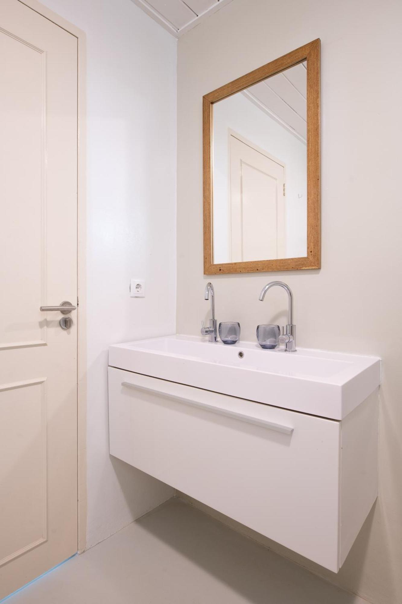 וילמסטאד Villa At Secured Gated Resort Near Mambo Beach! מראה חיצוני תמונה